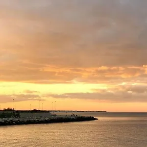 https://la-cementina-bari.barihotels.org